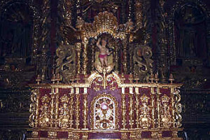 Detail of the Altar Major, San Miguel de Velasco mission, Bolivia. Photo Copyright by Geoffrey A. P. Groesbeck