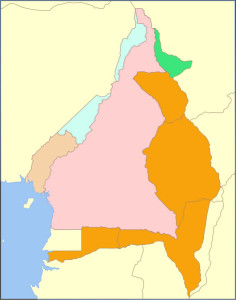 Modification de frontière au Cameroun. Orange: Neukamerun/Nouveau Cameroun. Vert: Le Bec de Canard, cédé à la France en 1911. Auteur Roke. Licensed under the Creative Commons Attribution-Share Alike